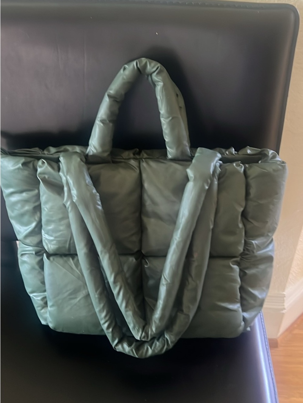Quilted Puffer Tote Bag in Olive Green